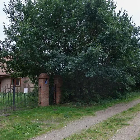 Drewniany Dom Nad Morzem. Odargowo, Okolice Debek 빌라